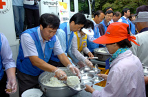 밥 한 끼의 따뜻함, ...